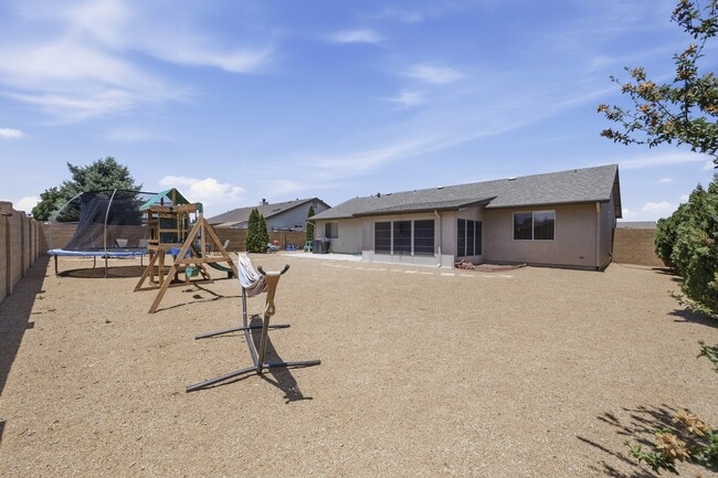 Building Photo - 7419 E Mingus Trail