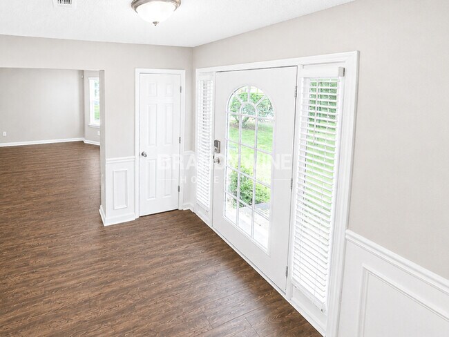 Building Photo - 6522 Dekeon Dr