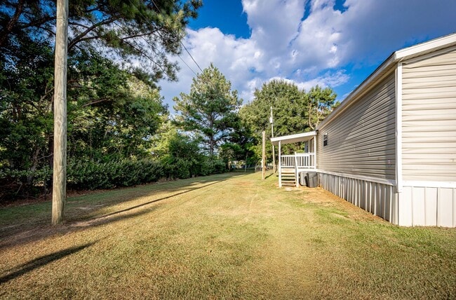 Building Photo - 144 Katie Eubanks Rd