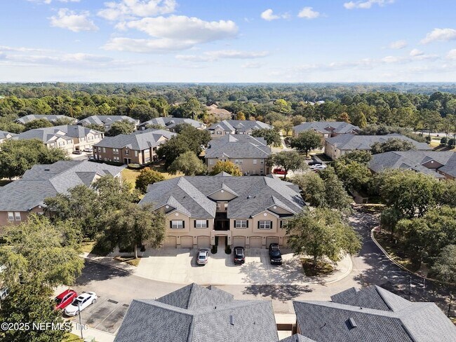 Building Photo - 12301 Kernan Forest Blvd