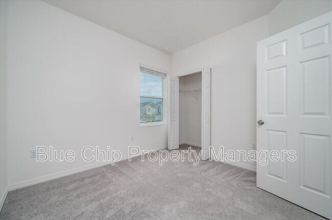 Building Photo - 34200 Cinder Wy