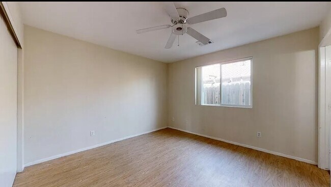 Building Photo - 51740 Avenida Carranza