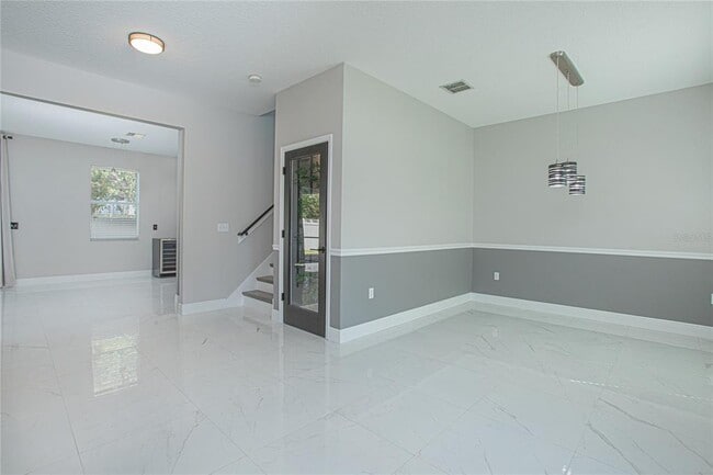 Building Photo - 13141 Moss Park Ridge Dr