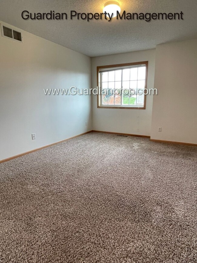 Building Photo - Lakeville Town Home, Available Now, 2 Car ...