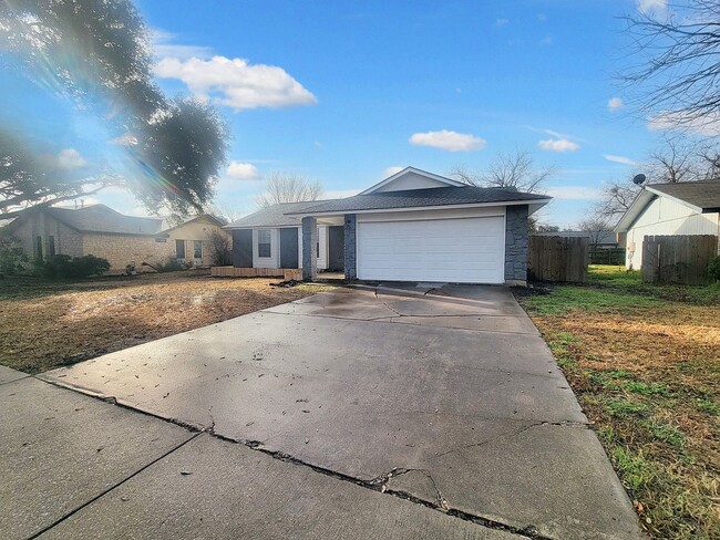 Building Photo - Beautiful 3 BR / 2 BA Home for Rent in Rou...