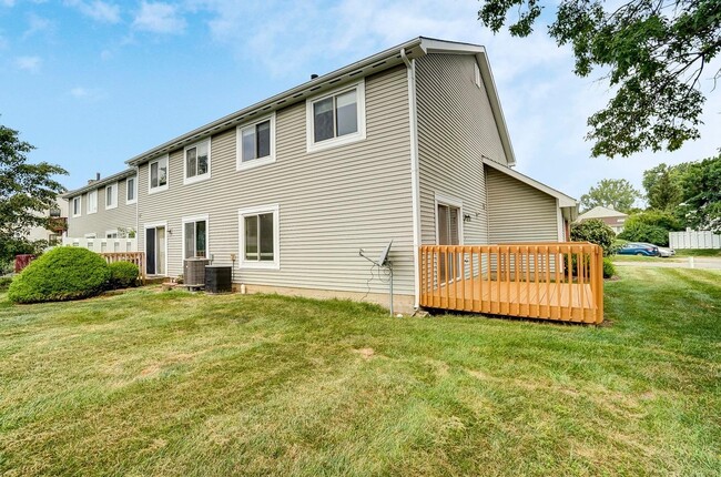 Building Photo - 5306 Country Ridge Dr