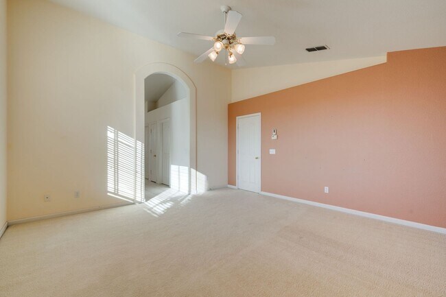 Building Photo - 9538 Fox Wind Ct