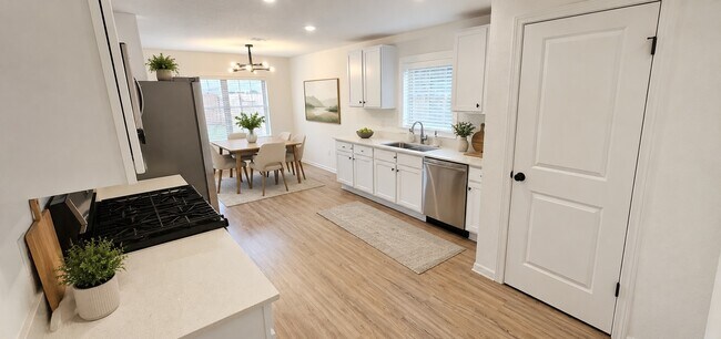Building Photo - 26734 Paloma Blanca Dr