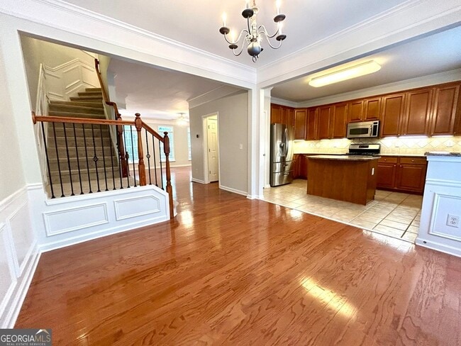 Building Photo - 4692 Wehunt Commons Dr