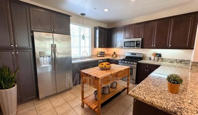 Building Photo - 12579 Ruvina Ln