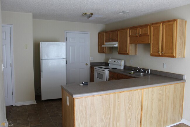 Building Photo - 6008 Creekerton Blvd