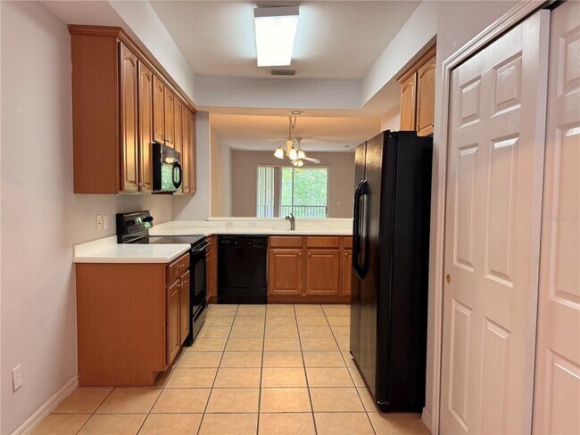 Building Photo - 9434 Myrtle Creek Ln