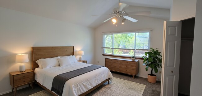 Building Photo - Charming 4-Bed Home in Louisville features bright, open living space, with open deck & garden!