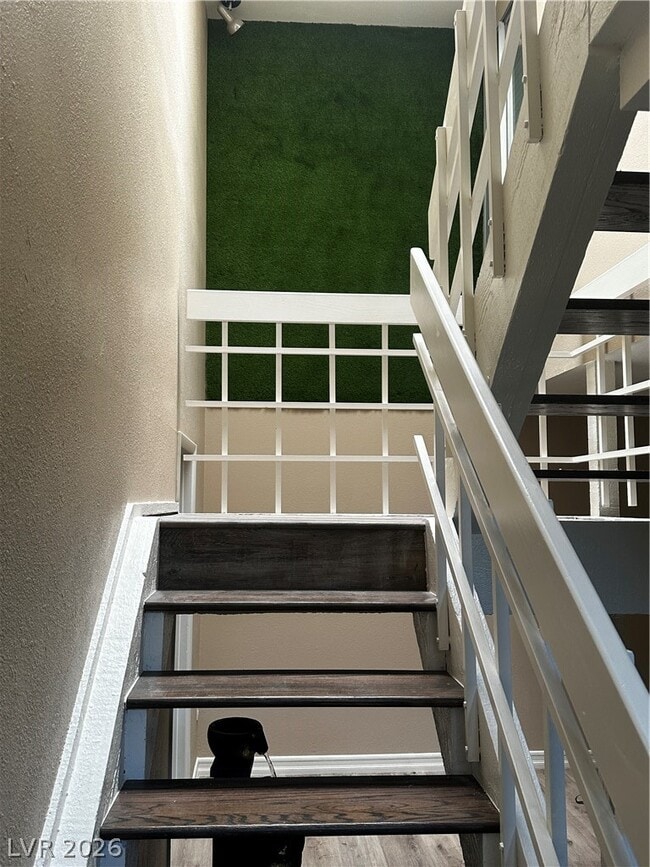 Building Photo - 2408 El Cortez Ave