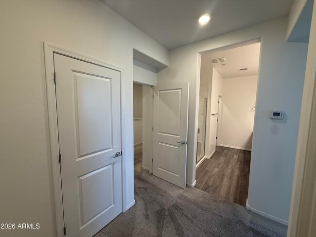 Building Photo - 1959 E Hampton Ln