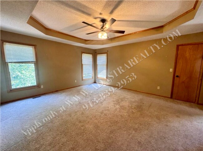 Building Photo - Beautiful 2 Story Home in OLATHE - Coming ...