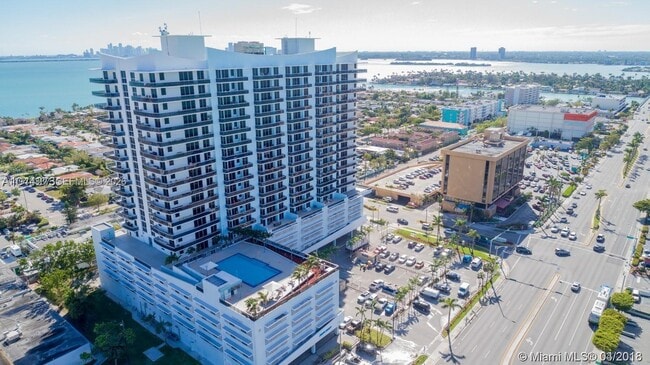 Building Photo - 7901 Hispanola Ave