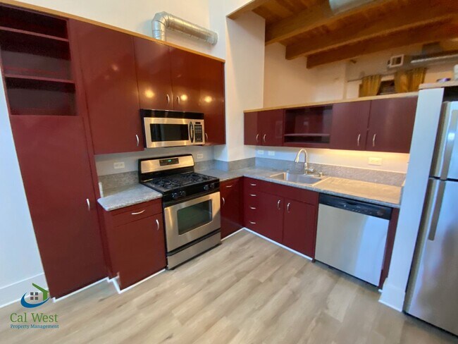 Building Photo - $3495.00 - Luxury 1/1.5 Santana Row with Bonus room