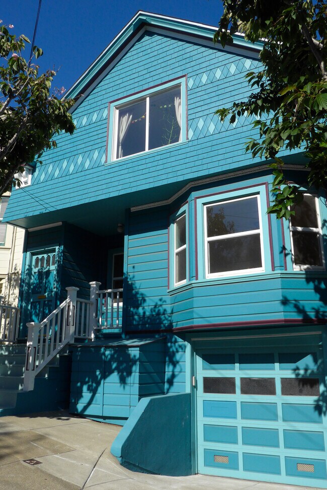 We're biased, but we think our house is the cutest on the block! - 415 Prentiss Street