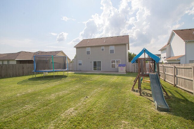 Building Photo - 3308 Crow Ct