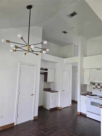 Building Photo - 3305 Bucknell Dr