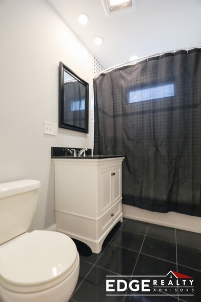 Building Photo - 111 Highland Ave