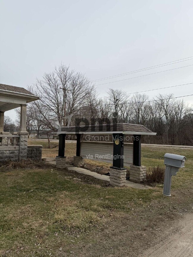 Building Photo - 1803 Madison Ave