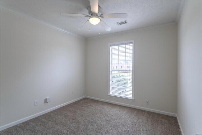 Building Photo - 1161 Stafford Dr