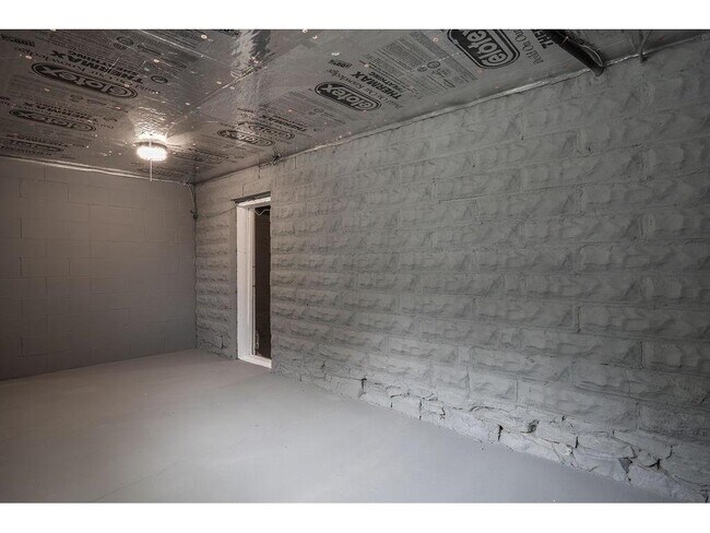 Building Photo - 1132 Farrington St