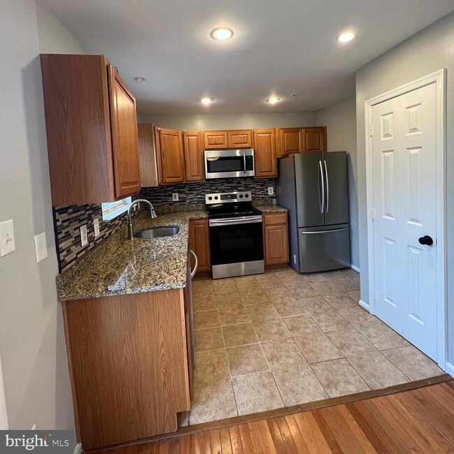 Building Photo - 3104 Dynasty Dr