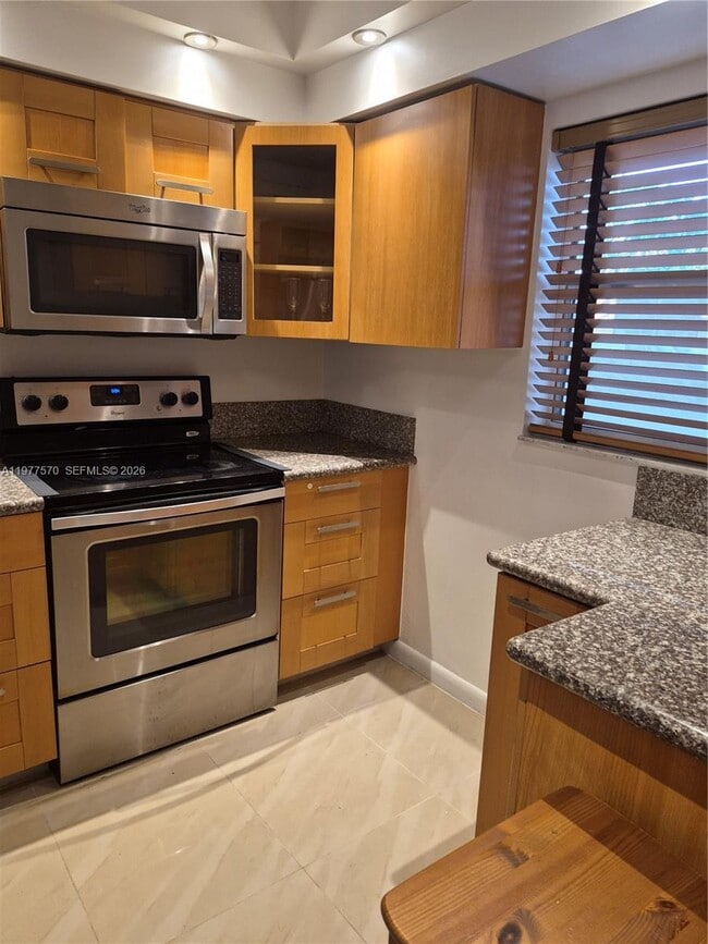 Building Photo - 8300 Sands Point Blvd