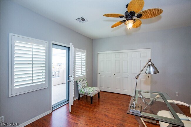 Building Photo - 834 Roseberry Dr