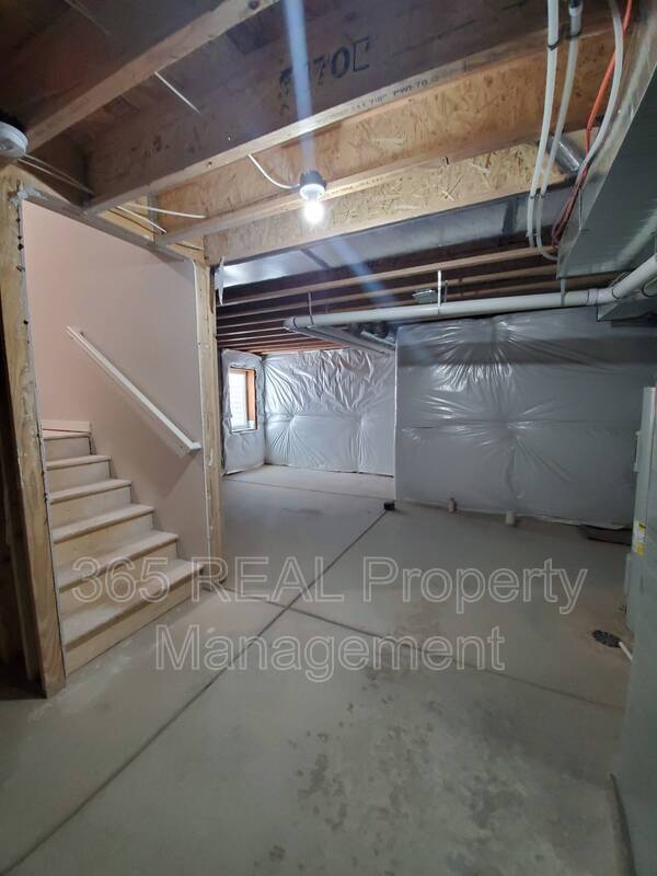 Building Photo - 1721 Westward Cir