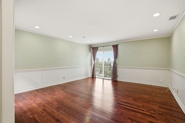 Building Photo - FALL IN LOVE with a Woodland Hills View