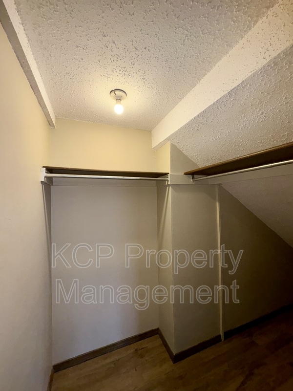 Building Photo - 4726 S U St