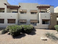 Building Photo - Southeast Phoenix Condo