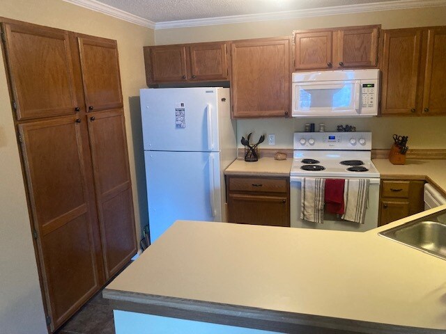 Building Photo - 7624 157th St W