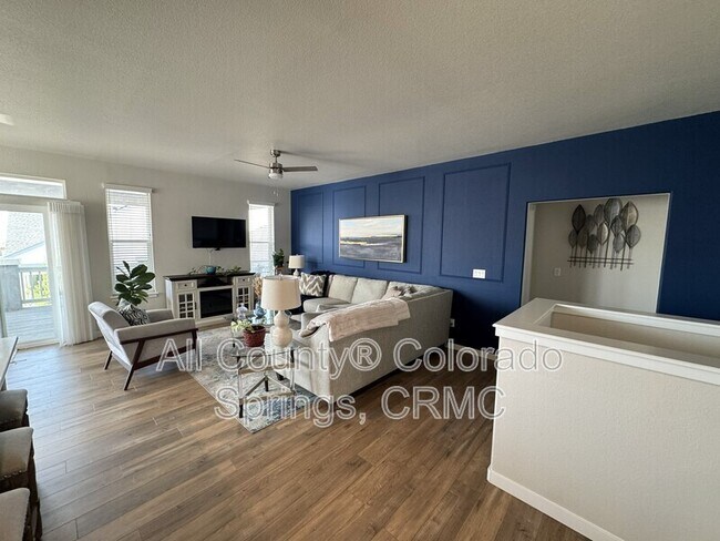 Building Photo - 5755 Marlee Dr