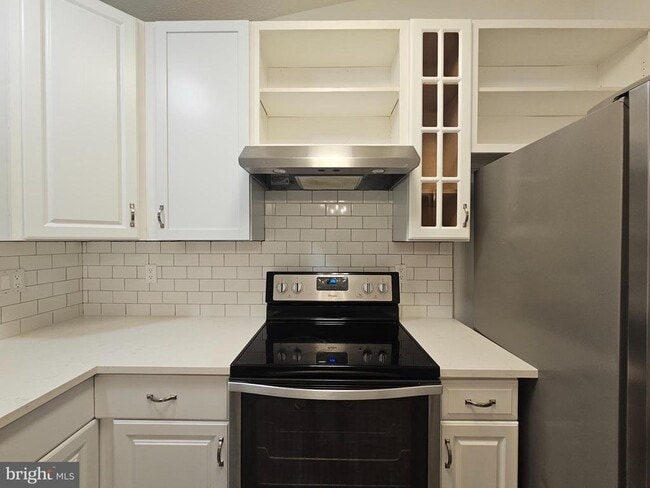 Building Photo - 730 Ox Bow Ln