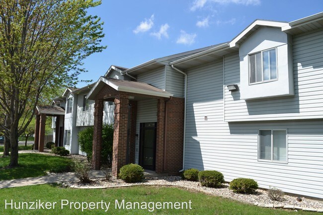 Building Photo - 215 Raphael Ave