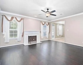 Building Photo - 3834 Echo Mountain Dr