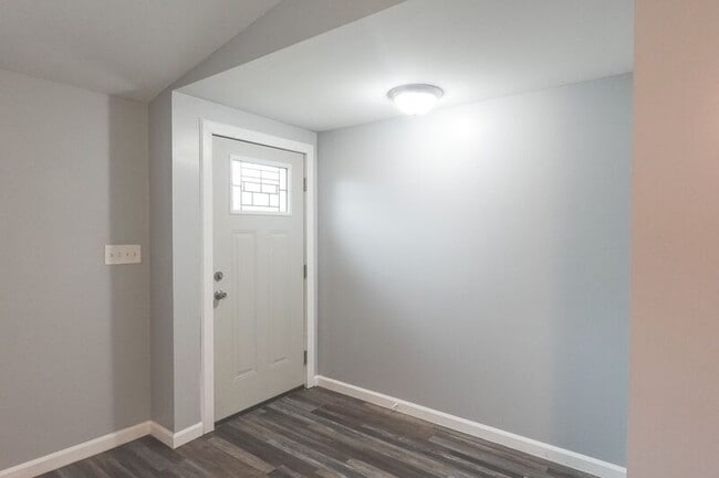 Building Photo - 55 Peachtree Dr