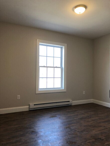 Bedroom 1 - 1 Davis Ln