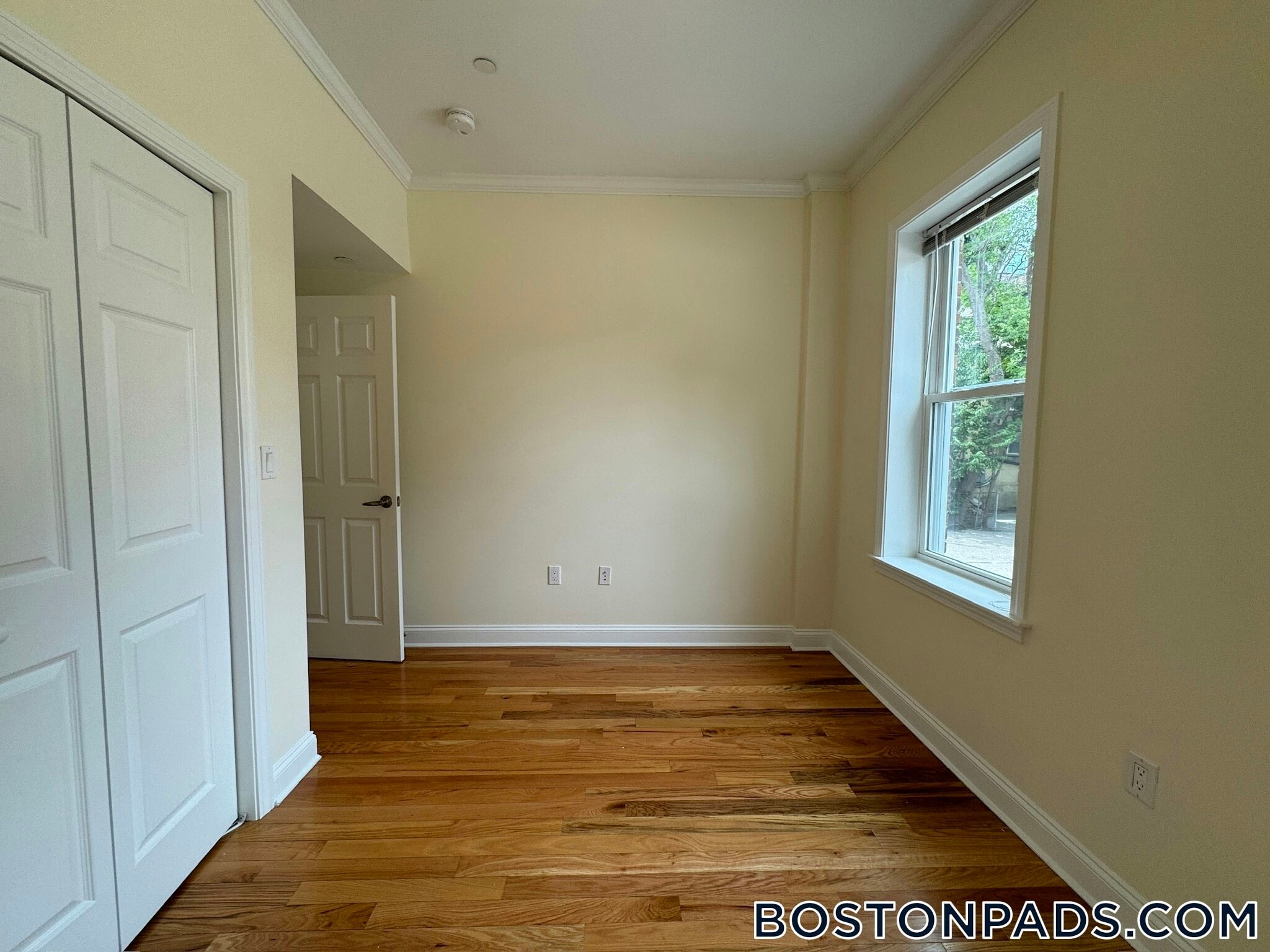 Building Photo - 3 Chauncy St