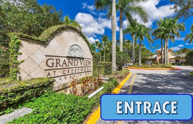 Building Photo - 1700 Crestwood Ct S