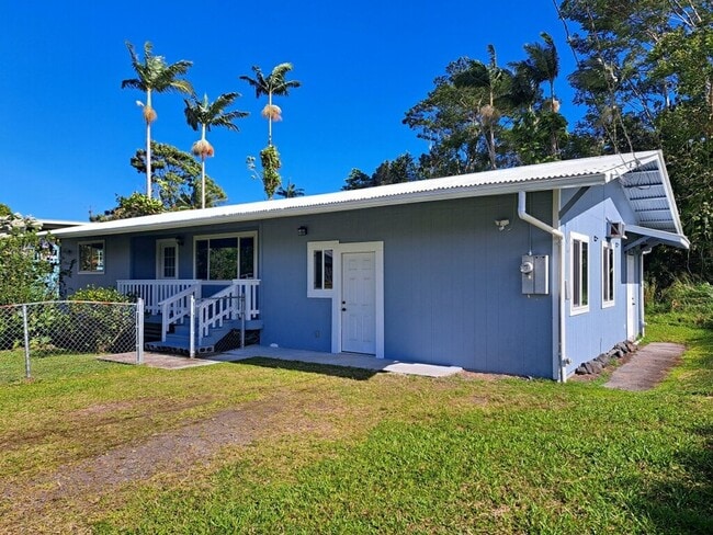 Building Photo - Ainaloa Ohana Home