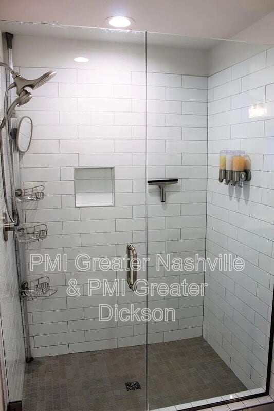 Building Photo - 1633 54th Ave N