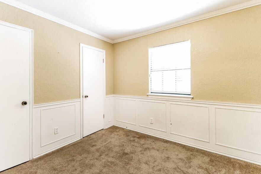Building Photo - 2600 Amy Ct