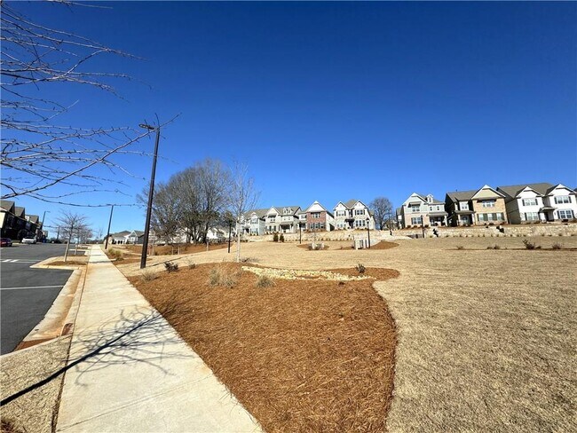 Building Photo - 3311 Park Pointe Cir