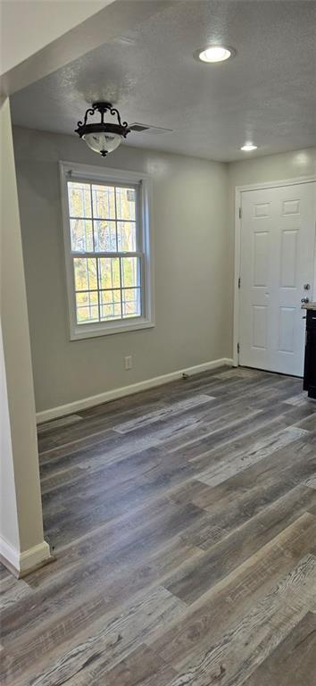 Building Photo - 1280 Elizabeth Ave SW